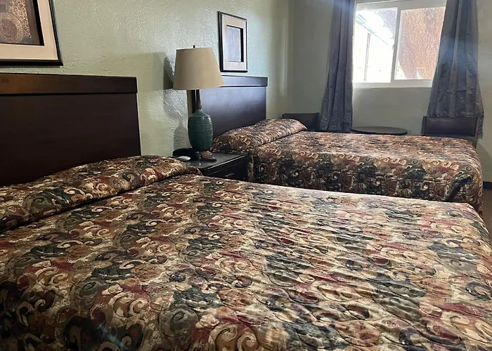 Frontier Motel